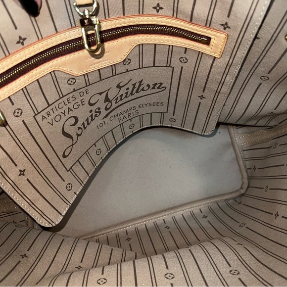 Authentic Louis Vuitton Monogram Neverfull MM bag❤️ - Picture 11 of 16